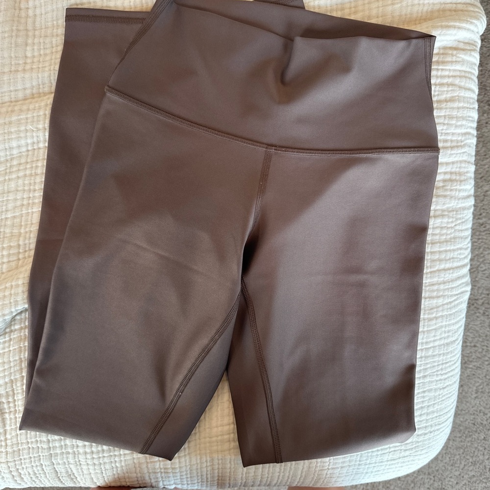 Alo brown leggings